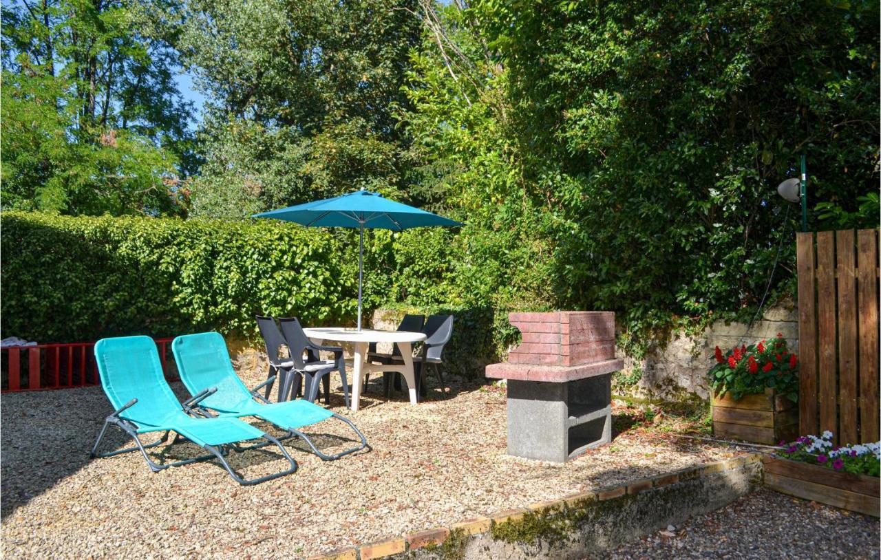 1 Bedroom Cozy Apartment In Vitrac Vitrac  Exteriör bild